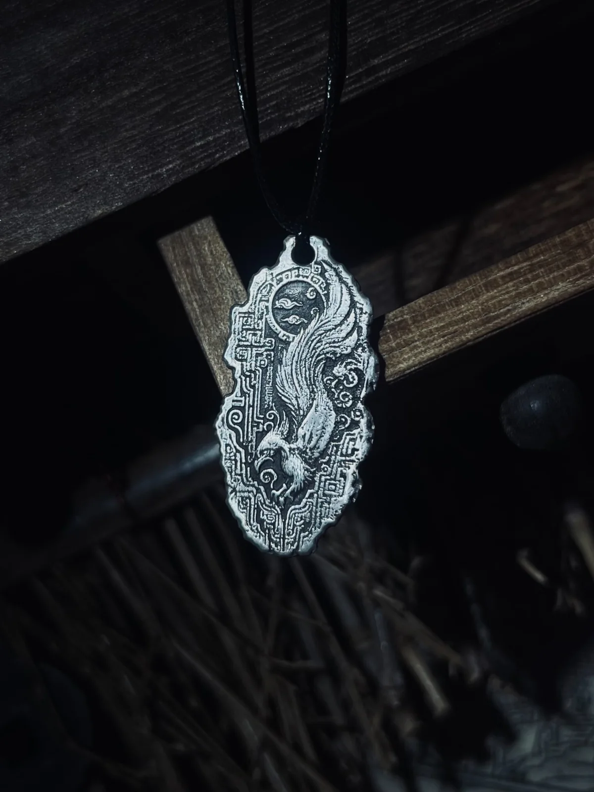 天命玄鸟银吊坠